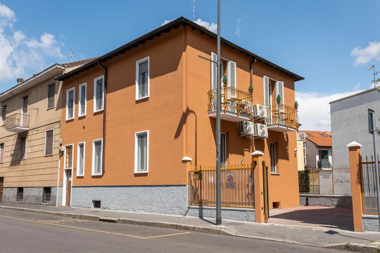Leader Apartment 4 - Monzino - Hockey Msg Arena - Linate - Milánó Kültér fotó